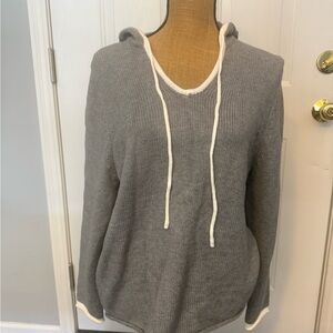 JOAN VASS NY missed gray hooded sweater with white trim, Size Large